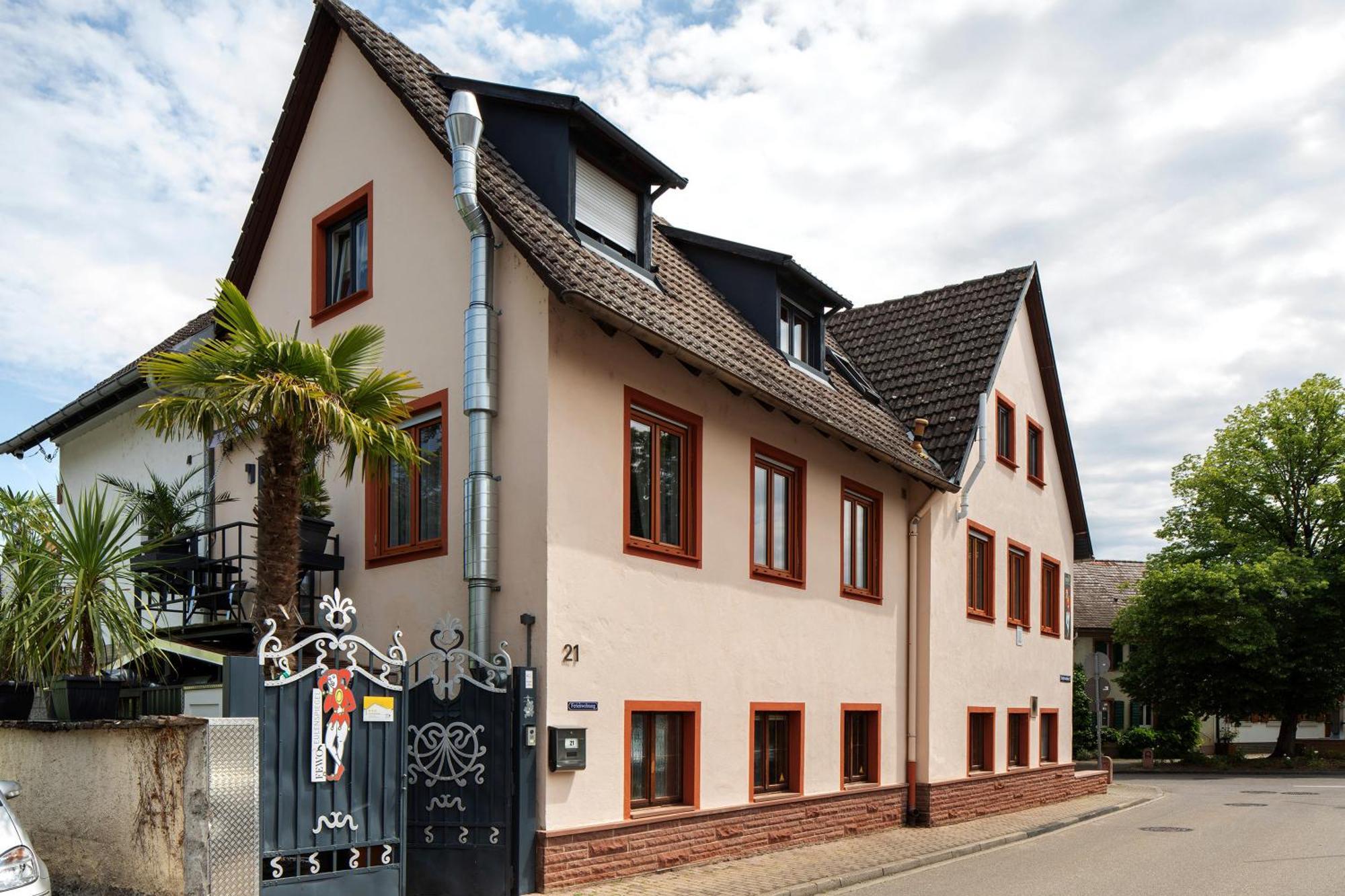 Ferienwohnungen Eulenspiegel Breisach Luaran gambar